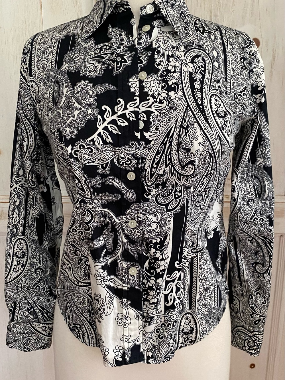 Petite 100% Cotton Black & White Button Down Shirt